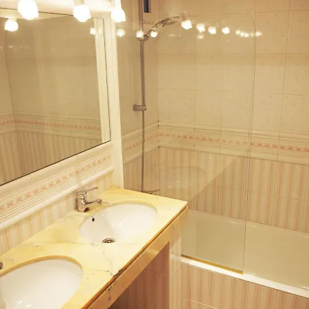 Διαμέρισμα Saromar I Amb Gran Terrassa, Per 6 Persones A 5 Minuts De La Platja Gran *