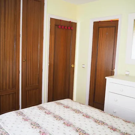 Saromar I Amb Gran Terrassa, Per 6 Persones A 5 Minuts De La Platja Gran