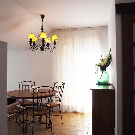 Saromar I Amb Gran Terrassa, Per 6 Persones A 5 Minuts De La Platja Gran Apartment *