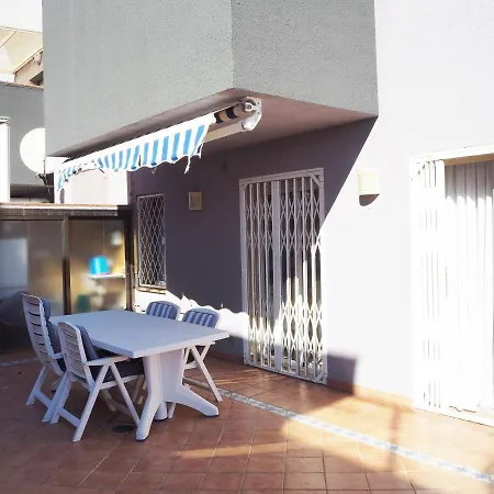 Saromar I Amb Gran Terrassa, Per 6 Persones A 5 Minuts De La Platja Gran