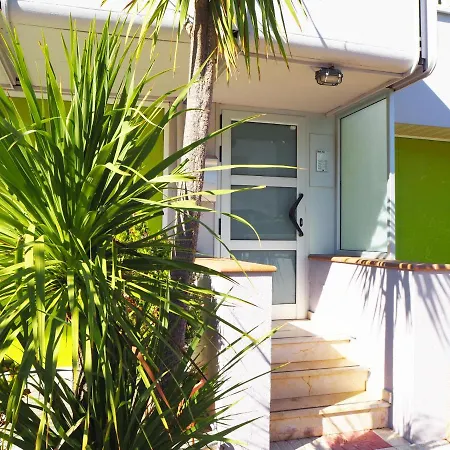 Saromar I Amb Gran Terrassa, Per 6 Persones A 5 Minuts De La Platja Gran Apartment *