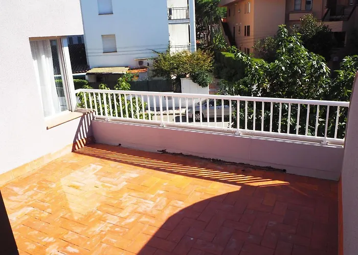 Saromar I Amb Gran Terrassa, Per 6 Persones A 5 Minuts De La Platja Gran *