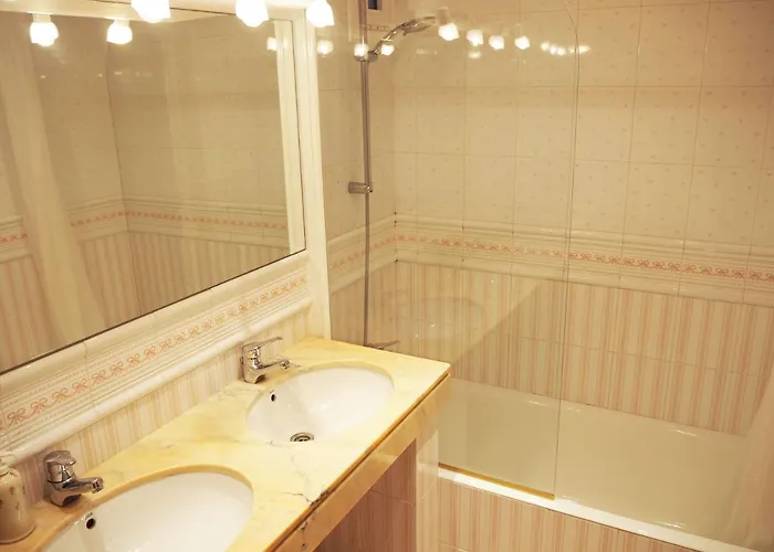 公寓 Saromar I Amb Gran Terrassa, Per 6 Persones A 5 Minuts De La Platja Gran *