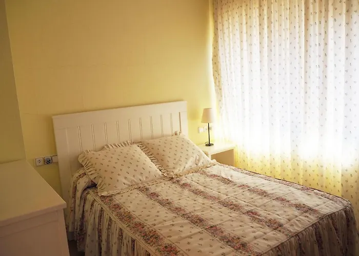 Saromar I Amb Gran Terrassa, Per 6 Persones A 5 Minuts De La Platja Gran *